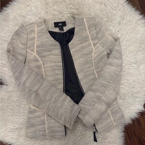 H&M Women's Textured Cream Blazer